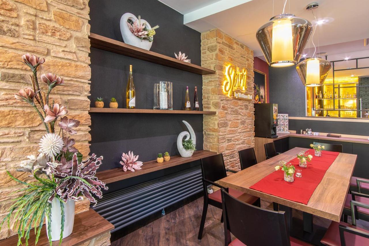 Hotel Wettiner Hof Riesa Extérieur photo
